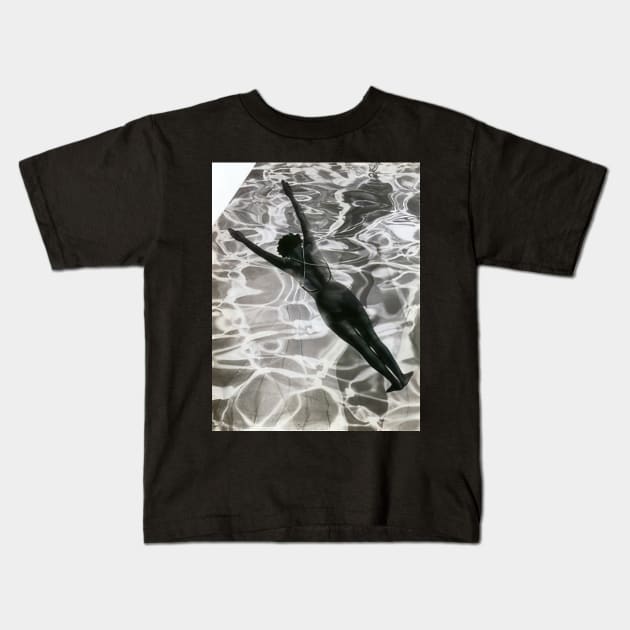 eau - Dora Maar Kids T-Shirt by Kollagio